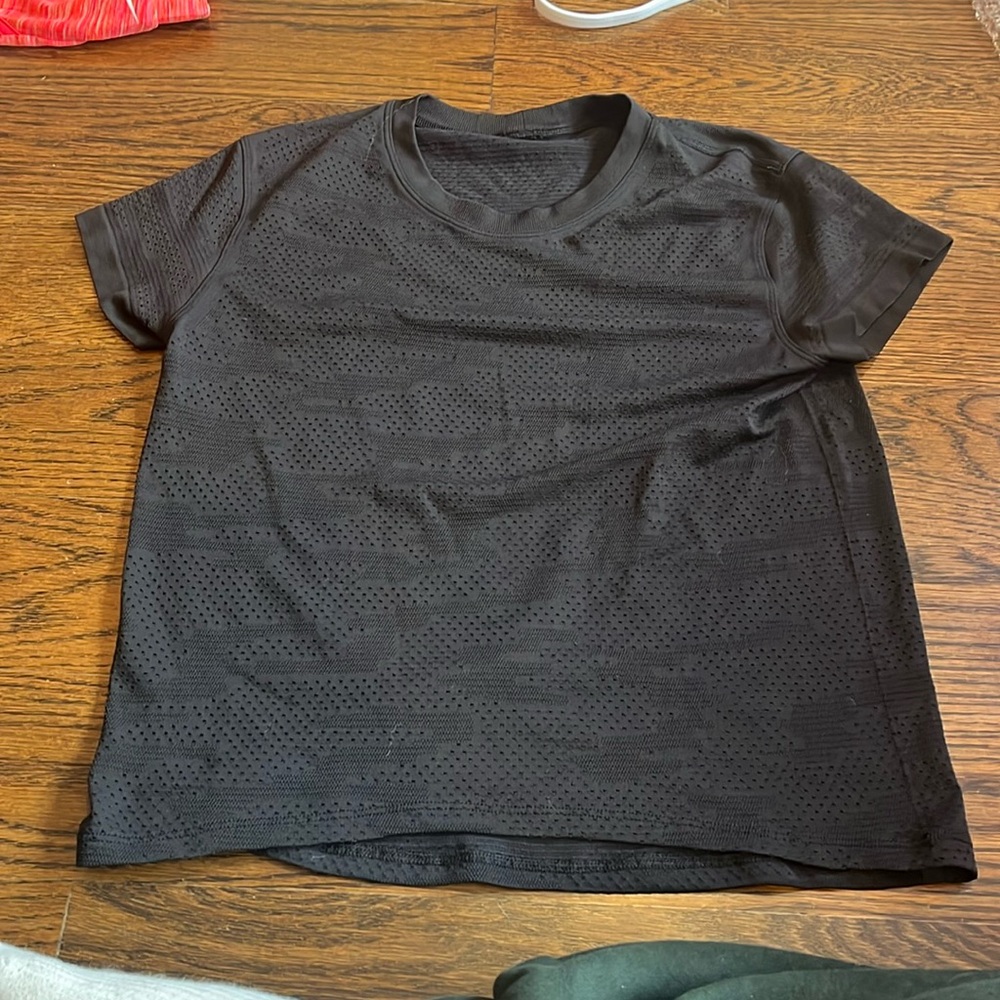 lululemon size 4 women